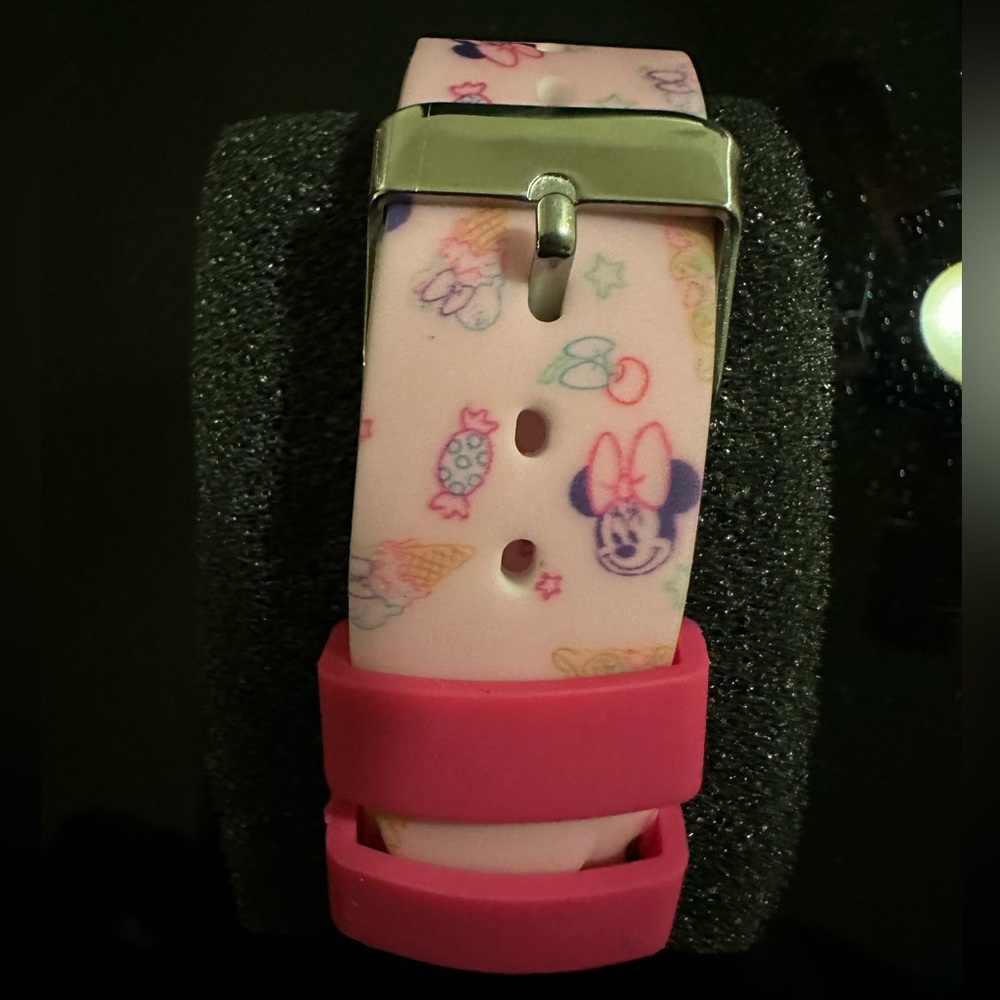 Disney Minnie Mouse watch, new in box - Picture 3 of 5